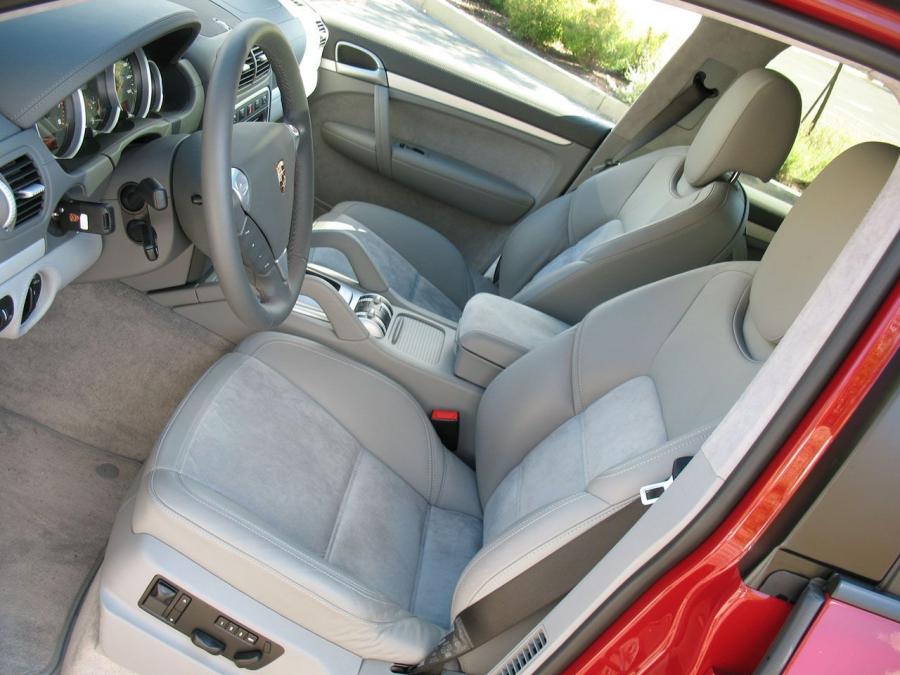  Porsche Cayenne GTS 2007 года  (фото 24 из 77)